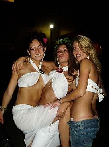 a girl at a party 33 - Photo 73