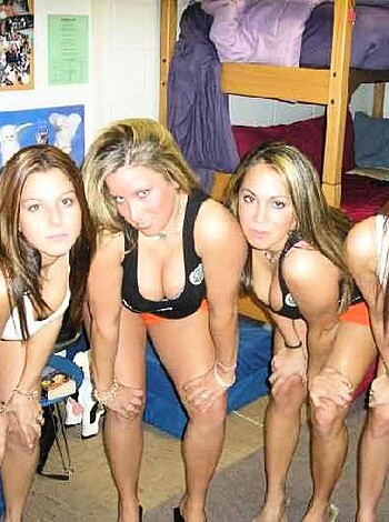 a girl at a party 33 - Photo 93