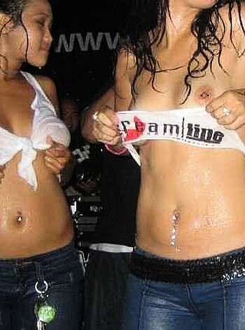a girl at a party 31  - Photo 49