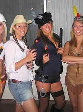 a girl at a party 32 - Photo 25