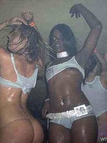 a girl at a party 31  - Photo 53