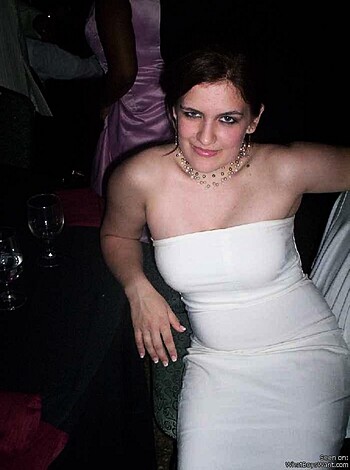 a girl at a party 32 - Photo 34