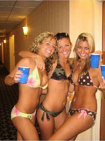a girl at a party 32 - Photo 42