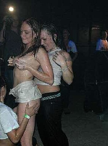 a girl at a party 31  - Photo 80