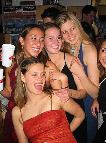 a girl at a party 28  - Photo 63