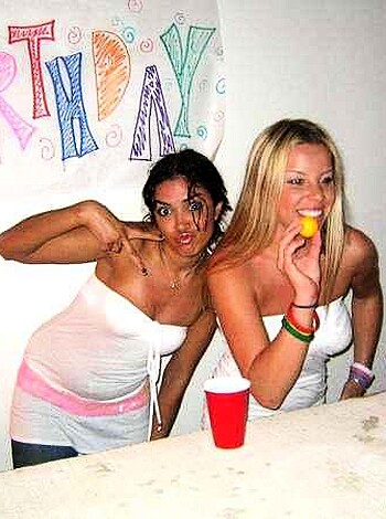 a girl at a party 28  - Photo 98