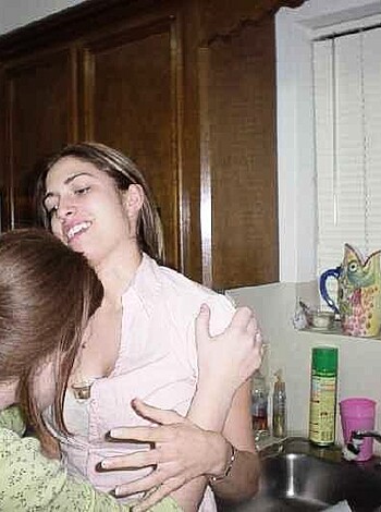 a girl at a party 26  - Photo 32