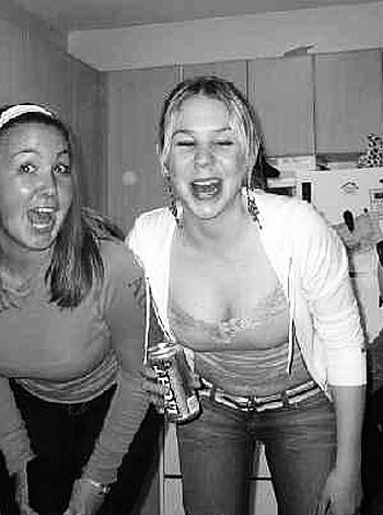 a girl at a party 26  - Photo 71