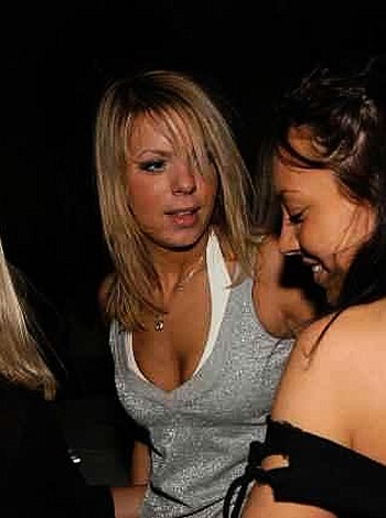 a girl at a party 18  - Photo 25