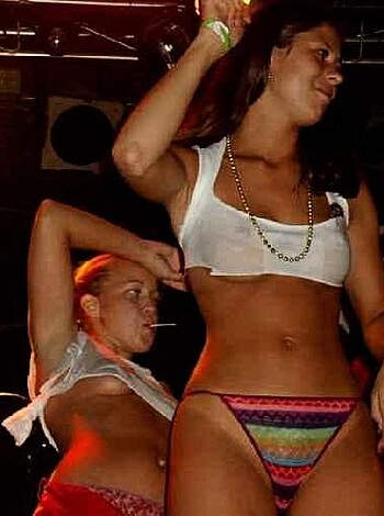 a girl at a party 18  - Photo 48