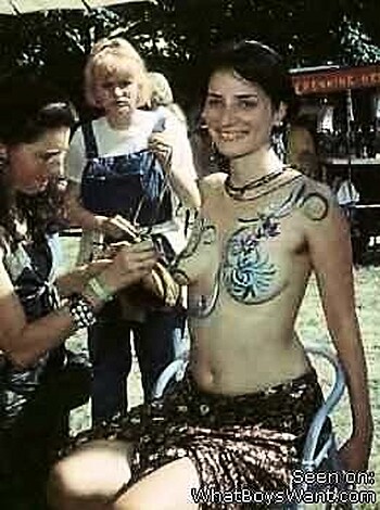 a girl at a party 18  - Photo 55