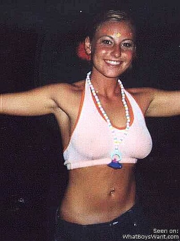 a girl at a party 18  - Photo 75