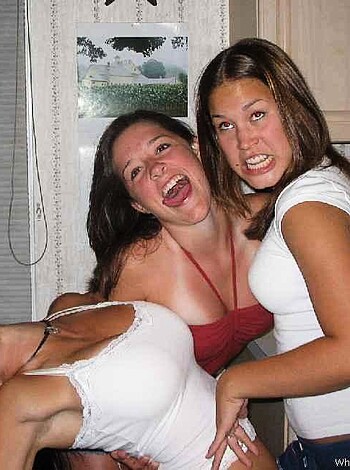 a girl at a party 3  - Photo 31