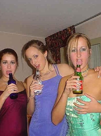 a girl at a party 3  - Photo 64