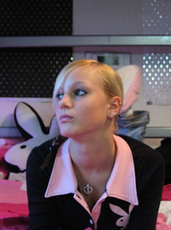 German Blond Girlfriend Homemade Stripping - Photo 39