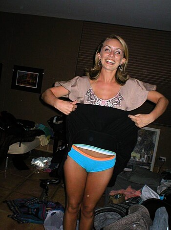 Amateurs -HQ- Party Candid Upskirt 71  - Photo 46