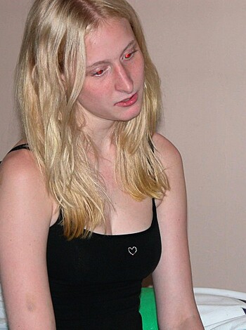 Girlfriend with piercing in pussy - Photo 40