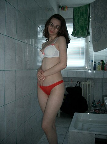 College student from Romania / Private pics - Photo 55