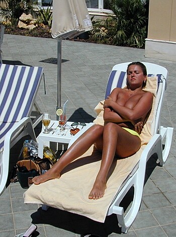 Agatha - Bigtitted Polish Glamourgirl On Holiday - Photo 33