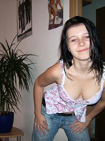 Girlfriends homemade pics 58 - Photo 7