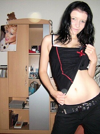 Girlfriends homemade pics 58 - Photo 14