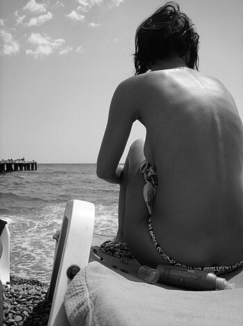 My Young wife at the beach  - Photo 12