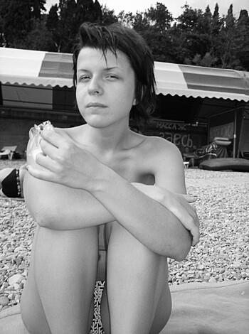 My Young wife at the beach  - Photo 27