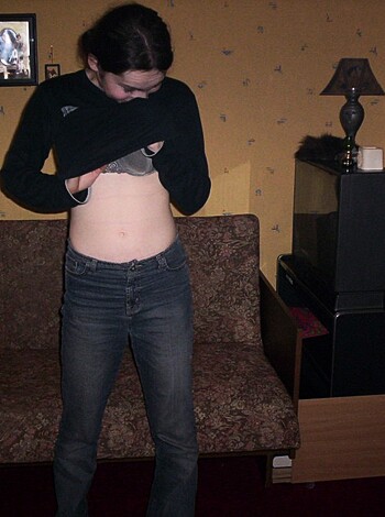 Girlfriends homemade pics 61 - Photo 5