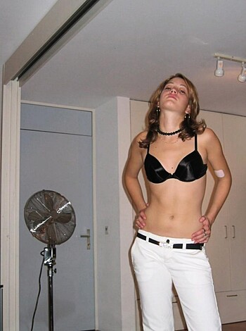 Girlfriends homemade pics 73 - Photo 27
