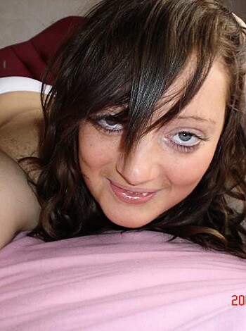 Girlfriends homemade pics 73 - Photo 76