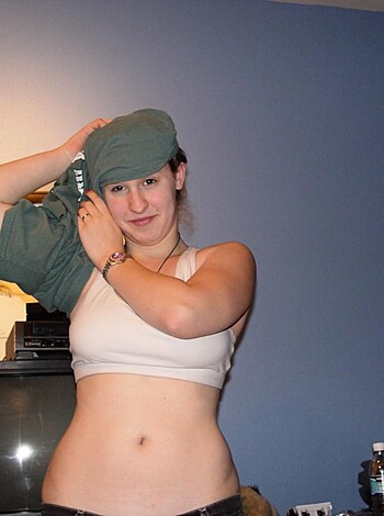 Busty Amateur Couple  - Photo 25