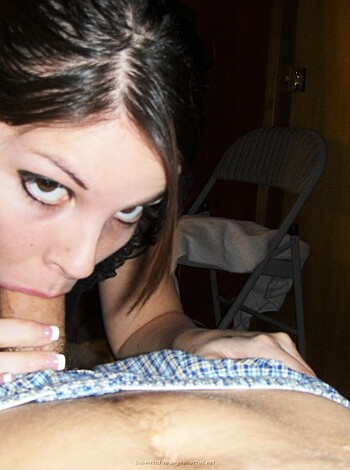 Amateur Set - Girlfriend sucking a big cock - Photo 5