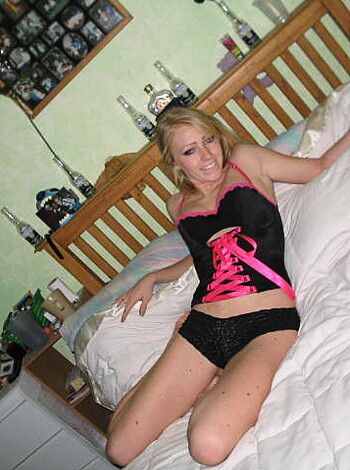 Amateur Ellise - She want to be a model, so pretty - Photo 27