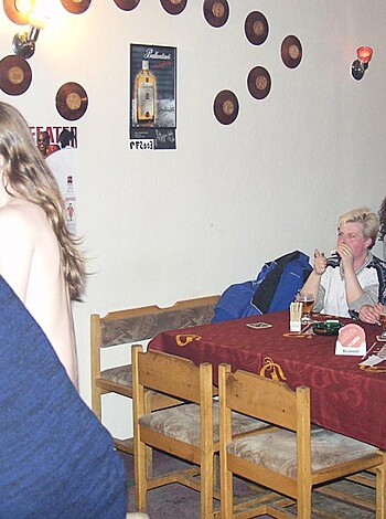Amateur Veronica - Naked in Pub - Photo 10