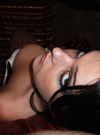 Amater Couple - She want to show you all - Photo 20