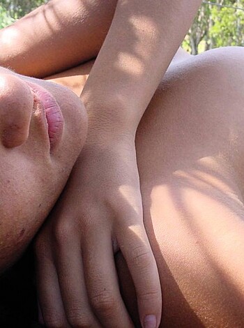 Amateur Mary - Naked outdoor pics, beatifull - Photo 37