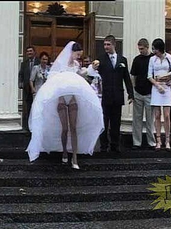 Wedding Upskirt - Photo 30