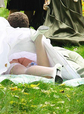 Wedding Upskirt - Photo 37