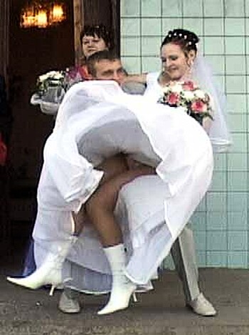 Wedding Upskirt - Photo 39