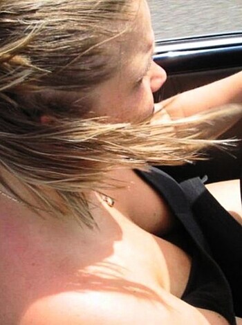 Amateurs girl and their Oops nipple slip  - Photo 42