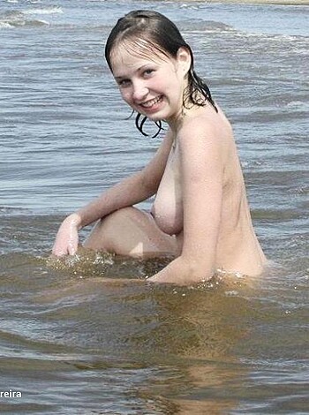 Girlfriend on the beach - Sabrina Tomaz Moreira - Photo 5