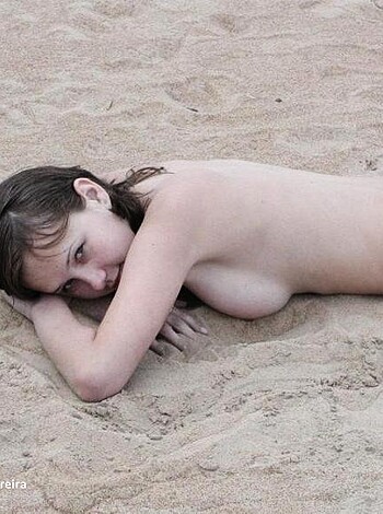 Girlfriend on the beach - Sabrina Tomaz Moreira - Photo 28