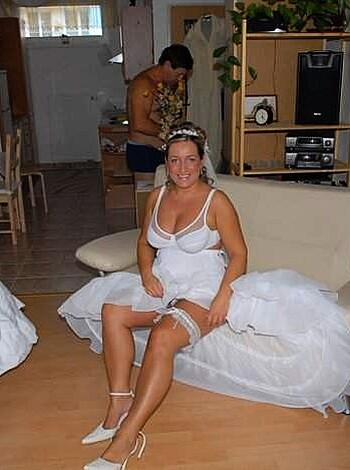 Wedding Fun (Voyeur-Upskirt-Downblouse and more)  - Photo 13