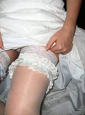 Wedding Fun (Voyeur-Upskirt-Downblouse and more)  - Photo 18