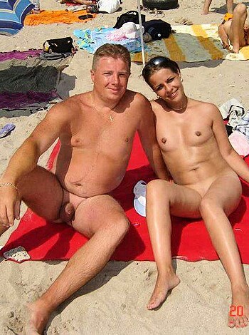 "Fuckin' hot chick and her douchebag boyfriend are getting laid out on the fuckin' sand, while their asses get baked by the sun."