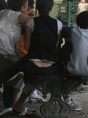Candid voyeur teen upskirt thong and sexy girls - Photo 9