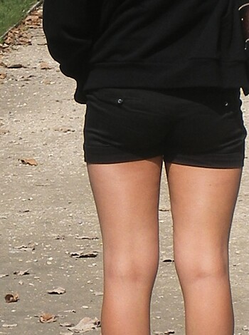 """
Look at this fucking asshole with his hairy leg-hole showing off his ass crack in those short shorts like a damn perverted freak. Fucking gross.
"""