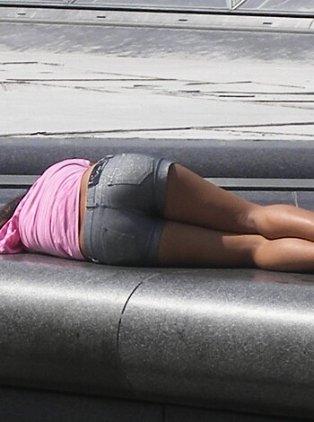 "Bitch is laid out ass up with her legs spread and bent at the fucking knees."