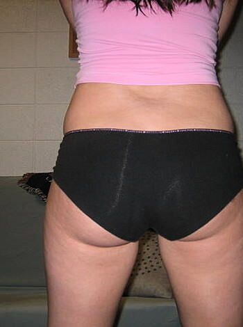 Kinky girlfriend with her cucumber!  - Photo 26