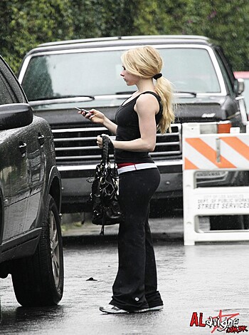 My wanker celebs A-Z - Avril Lavigne  - Photo 11